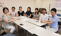 福島市の保健福祉センターで健康推進課、こども育成課、子育て支援課の皆さんと意見交換を行った(4日) 福島市の保健福祉センターで健康推進課、こども育成課、子育て支援課の皆さんと意見交換を行った(4日)